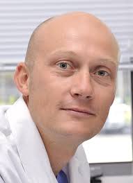 Right Ventricular–Pulmonary Artery Coupling: A Simple Marker to Guide  Complex Clinical Decisions?∗