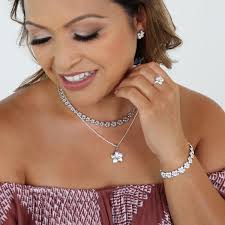 Swarovski Latisha Choker 2025