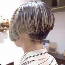 お疲れ様です 本日のお客様 普通のバリカンだとこんなんなもんが限界かなぁ shorthair デザインショート atoriean kazuki カリアゲガールズコレクション ボブ バリカン ベリーショート 刈り上げ