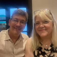 Hi, could anyone recommend a painter and decorator? Thank you ☺️