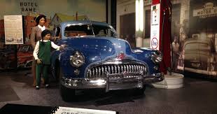 Der preis gilt für 2. Oscar Winner Green Book Permanent Exhibit Gilmore Car Museum
