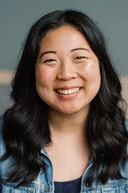 Natalie Smoot's Instagram, Twitter & Facebook