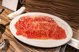 Sirloin is an adaptable cut of meat, so feel free to flavor it with whatever spices and herbs you like in the form of a dry rub or marinade. Yakiniku Jambo Hanare Aloha Epicure