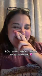 Its that time 💛💛 #college #collegeacceptance #reaction #collegelife  #acceptancereaction #mom #momsoftiktok #fyp #proud