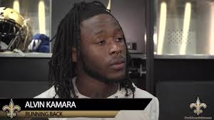 Her name is unknown, and she sported a short haircut. Alvin Kamara Hairstyle Watch Alvin Kamara Scores The 1st 2 Saints Touchdowns Of 2020 With Tenor Maker Of Gif Keyboard Add Popular Alvin Kamara Animated Gifs To Your Conversations