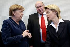 Schon die zitierten tagebucheinträge ihrer inzwischen verstorbenen mutter sind ein indiz. Ursula Von Der Leyen Ihre Karriere In Bildern Der Spiegel