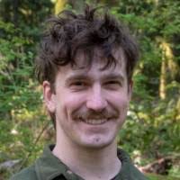 Robert Farquhar's Instagram, Twitter & Facebook