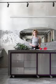 Valspar.com has been visited by 10k+ users in the past month Frame Why A Ukrainian Studio Went Simple For A Kiev Flower Store