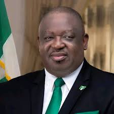 THE PLATEAU APC GATHERING OF SHAMELESSNESS AGAINST THE MAN AT CENTRE.