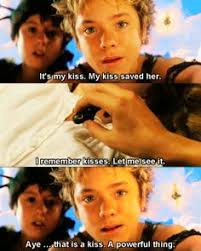Pin By Tamika On Peter Pan Peter Pan Movie Peter Pan Disney Peter Pan 2003