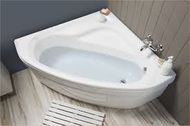 Avant d'intégrer sa place dans la salle de bains, la baignoire doit recevoir son système de vidage et parfois sa robinetterie. Coussin Baignoire Leroy Merlin Pour Le Confort D Automne Bathtub Studio Interior Cool Designs