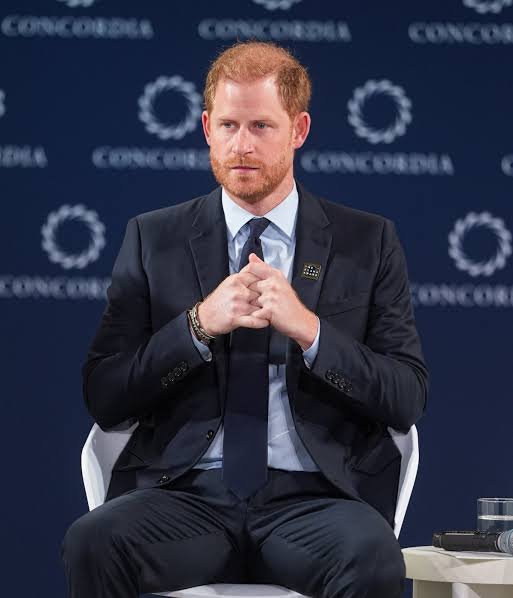Former Royal Butler Is Confused About Prince Harry's Family Rift - Us
