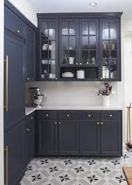Sunset Makeover Get Free Kitchen Design Lessons From Hgtv S Scott Mcgillivray Kitchen Design Home Kitchens Kitchen Remodel