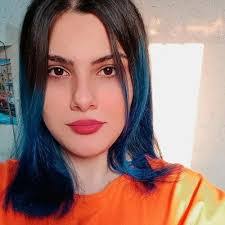 Zahra Jalali's Instagram, Twitter & Facebook