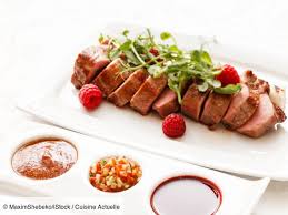 Recette Sauce Aux Framboises Pour Accompagnement De Viande Ingredients 4 Personnes 150 G De Framboises 3 Cuiller En 2020 Recettes De Cuisine Alimentation Recette