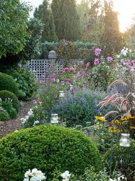 Planung bezüglich blumen und arbeitseinsatz. Wie Eine Erfurter Landschaftsarchitektin Ihren Garten Plant