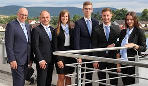 This deposit guarantee scheme applies to all deposit accounts made by individuals, companies and covers up to up to 100,000 eur per bank per depositor. Ausbildung Erfolgreich Abgeschlossen Vr Bank Main Kinzig Budingen Eg