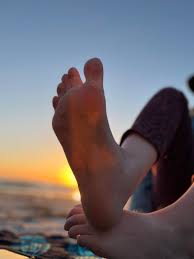 TW Pornstars - 1 pic. Goddess Lux🏹. Twitter. A relaxing pic by the beach  Feet beautiful omegle. 2:09 PM - 2 May 2022