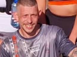 Fundraiser for Una Ennis by Joel Waring : Hell and back for team Archie