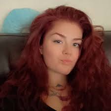 Does anyone know of any good cheap therapist near the area that accepts bcbs