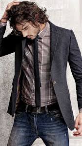 Business Casual Herren Trendy Ideen 2017 Jeans Mit Hemd Blazer Und Krawatte Wilde Frisur Mann 90er Jahre Outfit Outfit 90er Manner 90er Mode Manner