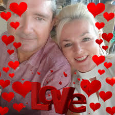 Can we please book table for 6 people this Sunday for bingo 7pm ☺️