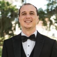 Ashley Houseman's Instagram, Twitter & Facebook