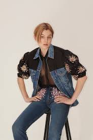 6 мин и 2 сек. Levi S X Miu Miu The All Vintage Collab Has Finally Been Revealed Vogue Paris