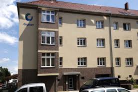 Die mit millionenschulden belastete landeseigene wohnungsbaugesellschaft degewo hat hunderte wohnungen in zehlendorf vom bundesvermögensamt gekauft. 1 Zimmer Wohnung Zu Vermieten Greveweg 1 12103 Berlin Tempelhof Tempelhof Mapio Net