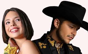 Con una gran diversidad de artistas, el cantautor de tan sólo 20 años de edad causó sensación al revelar que se viene una colaboración con la hija de pepe aguilar, ángela y aseguró más grandes sorpresas. Angela Aguilar Y Christian Nodal Parecen Novios En Su Nueva Cancion