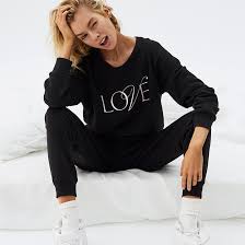 See more ideas about victoria secret sport, fitness fashion, victoria secret. Sports Apparel Workout Clothes Victoria S Secret