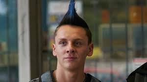 Jacob bertrand is an actor known for portraying eli moskowitz in cobra kai. The Cobra Kai Actor You Didn T Realize Was In Parks And Rec