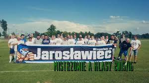 Oferujemy państwu wypoczynek w budynku hotelowym oraz w 28 nowych domkach wykonanych z drewnianych bali, z łazienką i sypialnią z piętrowymi łóżkami. Oldboye Orkan Jaroslawiec Home Facebook