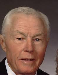 Merle Elrod's Instagram, Twitter & Facebook