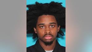 Dondre Williams's Instagram, Twitter & Facebook