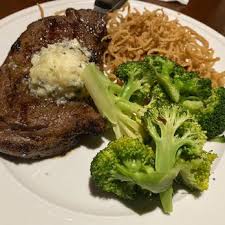 Charlie Brown S Steakhouse Closed 63 Photos 94 Reviews Steakhouses 111 N Broad St Woodbury Nj Restaurant Reviews Phone Number Menu Yelp