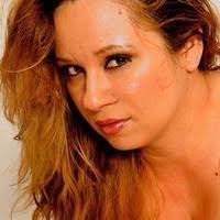 Araceli Torres's Instagram, Twitter & Facebook