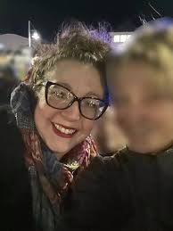 Moment family refuses to eat mom's turkey roast after spotting 'dead mouse'  in food