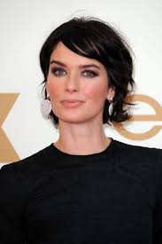 Lena Headey Photo 2011 Primetime Emmy Awards Short Hair Styles Hair Styles Medium Hair Styles