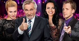 Gesungen von anna buchegger (große chance 2011 (orf)) und thomas schneider (große chance 2012 (orf)). Orf Holt Larissa Marolt Petra Frey Und Oli Pocher Zur Grossen Chance Tiroler Tageszeitung Online Nachrichten Von Jetzt