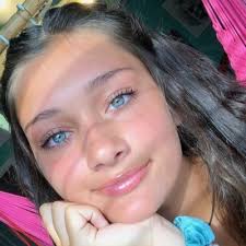 Donna Alam (@mamadonnajo)