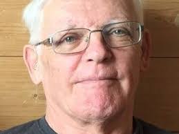 Peter Berta's Instagram, Twitter & Facebook