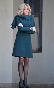 While brigitte macron, 64, and emmanuel macron, 39, have a large age difference, their love the unconventional love story of emmanuel and brigitte macron. Brigitte Macron In Rochie Mini La Zero Grade De Dragul Modei Prima DoamnÄƒ A FranÈ›ei A IngheÈ›at De Frig Royal Clothing Fashion Elegant Fashion