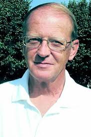 Federal jury sides with former police chief in discrimination suit