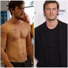 Terdapat banyak pilihan penyedia file pada halaman tersebut. Magic Mike Cast Today See Channing Tatum Cody Horn And More Now