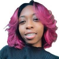 Mara Brooks's Instagram, Twitter & Facebook