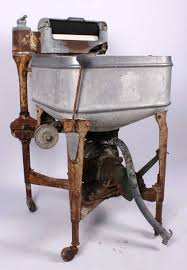 They didn't start to make the washing machine until around 1905. Vintage Maytag Washing Machine