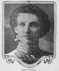 Culver's at Northfield. Yes, employees were wearing gloves at the  Northfield location, but there are aren't in Owatonna.