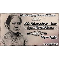 Seorang ibu bukan hanya melahirkanmu ke dunia, tapi setelahnya ia merawat, mengajari dan membersarkan dengan penuh kasih sayang. Kumpulan Gambar Hari R A Kartini Terbaru Dan Lengkap Keren