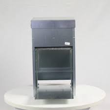 Training Chickens To Use A Treadle Feeder - Youtube